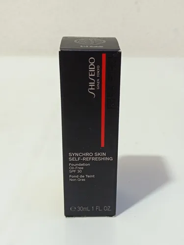 SHISEIDO Synchro Skin Self-Refreshing Foundation Oil-Free SPF30 - 30ml 510 Suede - Foundation mit Selbstauffrischungseffekt, ideal für einen langanhaltenden, natürlichen Look und Schutz vor UV-Strahlen.