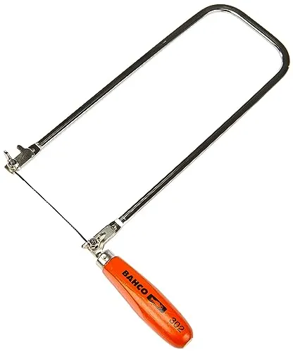 Bahco 302 Laubsäge 300mm mit Buchenholzgriff - Präzise Laubsäge mit robustem Flachstahlbügel und komfortablem, orangelackiertem Griff. Ideal für feine Holzarbeiten, inkl. Sägeblatt für vielseitigen Einsatz.