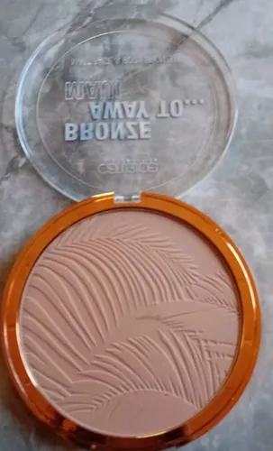 Catrice: Bronze Away to... Maui - Matt Face & Body Bronzer 30 g