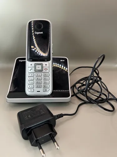 Gigaset S810 Schnurlostelefon (4,6 cm (1,8 Zoll) TFT-Farbdisplay, Freisprecheinrichtung) stahlgrau