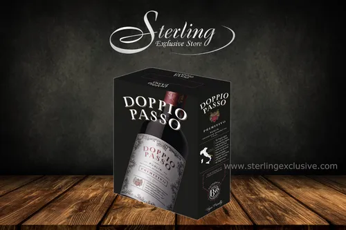 Doppio Passo Primitivo 13% 3.000ml BiB (Bag in Box) - Genießen Sie diesen halbtrockenen Rotwein aus Italien, ideal für gesellige Anlässe. In der praktischen Bag In Box-Verpackung überzeugt er mit fruchtigem Kirschgeschmack und hat einen Alkoholgehalt von 13%.