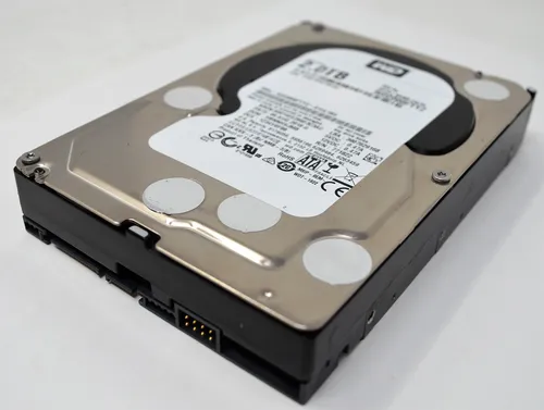 WD2000FYYZ Western Digital 2TB Server HDD - 3,5" SATA Festplatte mit 7200 U/min und 64 MB Cache, ideal für zuverlässige Serveranwendungen und hohe Datenverfügbarkeit.