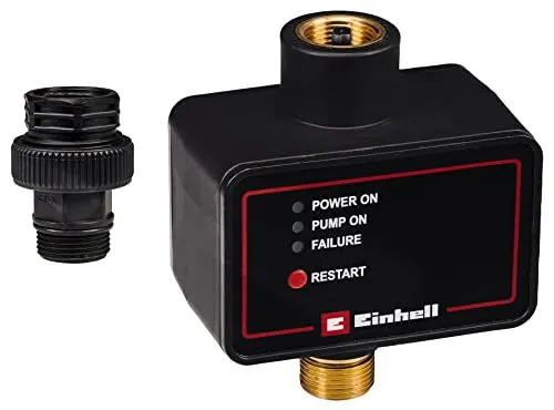 Einhell Elektronischer Durchflussschalter 10 bar - Pumpenzubehör mit Rückschlagventil und Trockenlaufschutz für automatische Wasserpumpensteuerung, inklusive Anschluss-Adapter und integrierter Steckdose.