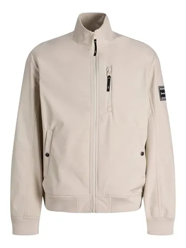 Jack & Jones Softshelljacke "Parker" in Beige, Größe XXL - Moderne Softshelljacke für Herren von Jack & Jones in Beige. Winddicht und atmungsaktiv, ideal für Outdoor-Aktivitäten. Praktische Taschen und elastische Ärmelabschlüsse sorgen für Komfort.
