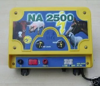 Weidezaungerät NA 2500 - 230 Volt Netzgerät für effektiven Weidezaun - Weidezaungerät, 230 V, sorgt für zuverlässigen Schutz Ihrer Weiden mit hoher Effizienz und Sicherheit.