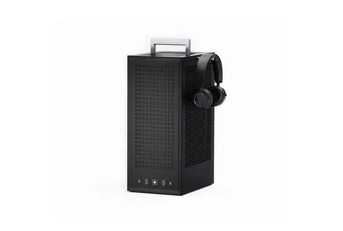 HYTE Revolt 3 Minitower - Schwarz - Minitower Gehäuse für Mini-ITX mit modernem Design, unterstützt bis zu 280mm Wasserkühlung und bietet umfangreiche Anschlussmöglichkeiten mit USB 3.2 und USB 3.1.