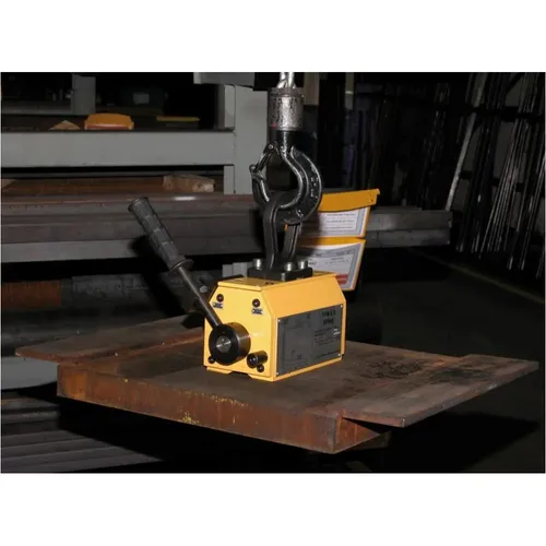 Permanent-Lasthebemagnet TPM 0,3 Tragkraft max. 300 kg - Robuster Lasthebemagnet für Flachmaterialien, ideal für den professionellen Einsatz. Hohe Tragkraft und einfache Handhabung zeichnen dieses Produkt aus.