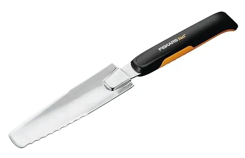 Fiskars Unkrautstecher Xact, 39,6 cm, Schwarz/Orange - Effizienter Hand-Unkrautstecher zur Entfernung tief verwurzelten Unkrauts. Mit scharfer Klinge aus rostfreiem Stahl und komfortablem Griff für vielseitige Einsatzmöglichkeiten. Praktisch für die Gartenpflege.