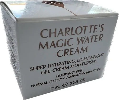 Charlotte Tilbury Magic Water Cream 15ml - Feuchtigkeitsspendende Gesichtscreme - Tagespflege mit 15 ml, spendet intensive Feuchtigkeit und sorgt für einen strahlenden Teint.