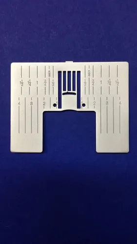 Stichplatte für Pfaff Nähmaschinen Expression 2.0, 3.0, 3.2, 3.5, 4.0, 4.2 u.v.m