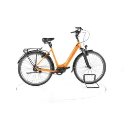 Böttcher Seattle 6100 City E-Bike Tiefeinsteiger - Orange Schwarz - 54cm - Refurbished E-Bike mit 54cm Rahmengröße, ideal für Körpergrößen von 180 bis 195 cm. Ausgestattet mit einem leistungsstarken Shimano Akku und Motor, geprüft von unseren Mechanikern für volle Funktionalität. 2 Jahre Garantie auf Motor und Akku.