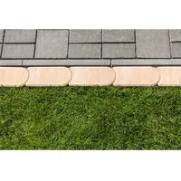 Farbe: sandstein  Rasenmähkante, Beton, gefast, sandsteinfarben, 24x12x4 cm  - beige