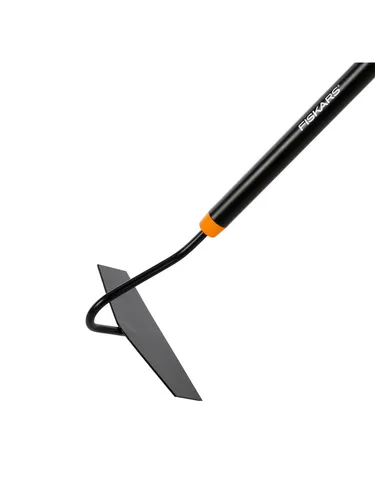 Fiskars Solid Hacke 155 cm - Gartenhacke mit 16 cm breitem Stahlkopf für effizientes Unkrautentfernen und Bodenlockern, ergonomischer Aluminium-Stiel für rückenschonendes Arbeiten.