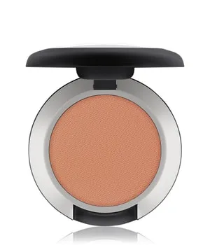Mac Augen Powder Kiss Soft Matte Eye Shadow 1,50 g What Clout! - Langanhaltender, wasserresistenter Lidschatten mit cremiger Textur für müheloses Auftragen. Ideal für ein sanftes, mattes Finish und perfekt für den täglichen Gebrauch.