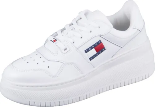 Tommy Jeans Damen Flatform Sneaker Retro Basket Essential - Damen-Sneaker mit stilvollem Design und dicker Sohle, ideal für Alltag und besondere Anlässe, aus hochwertigem Leder für optimalen Tragekomfort.