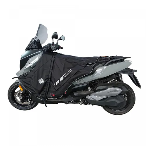 Beinschutz Tucano Urbano TERMOSCUD® PRO für BMW C 400 GT - Hochwertiger Beinschutz von Tucano Urbano, ideal für BMW C 400 GT. Schützt vor Wind und Wetter, perfekt für den täglichen Einsatz. Einheitsgröße für einfache Handhabung.