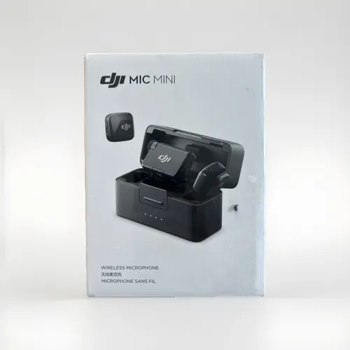 DJI MIC Mini Combo - Drahtloses Mikrofon Set für hochwertige Audioaufnahmen - Mikrofone: Ultraleichtes drahtloses Mikrofon Set mit stabiler Audioübertragung, langer Akkulaufzeit und einfacher Verbindung zum DJI OsmoAudio™ Ecosystem.