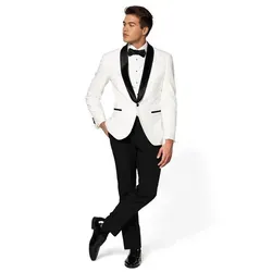 Opposuits Tuxedo Pearly White Smoking - Oberstylischer Partyanzug für Silvester - Business- & Abendmode für Herren, Oberstylischer Smoking Anzug in Perlweiß, perfekt für festliche Anlässe und Partys.