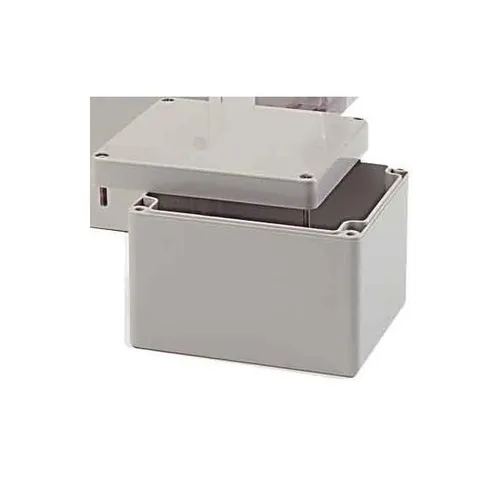 Rose System Gehäuse 00031216140 - Leergehäuse aus robustem Kunststoff, ideal für individuelle Elektronikprojekte mit kompakten Maßen von 120x160x140 mm.