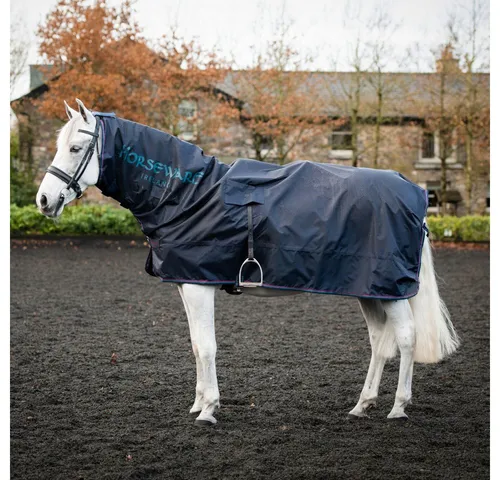 Horseware Ireland Rambo Mack in a Sack Regendecke Navy/Burgundy&Teal&Navy XL - Reit- & Pferdebedarf: Leichte, atmungsaktive und wasserdichte Regendecke schützt Pferd und Sattel, ideal für nasse Tage mit praktischer Aufbewahrungstasche.