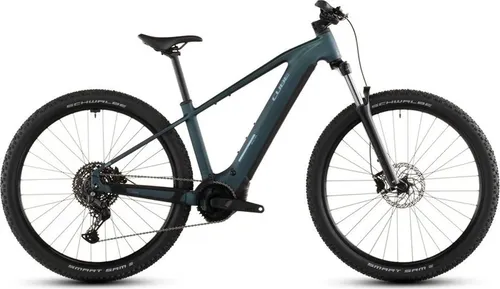 Cube Reaction Hybrid ONE 800 2026 - royalgreen 27,5 Zoll - Robustes E-Bike mit 37cm Rahmenhöhe, ideal für entspannte Fahrten und vielseitige Einsätze. Genießen Sie Fahrspaß und Komfort auf jedem Terrain.
