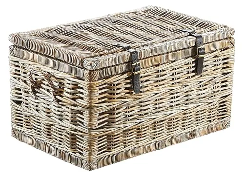Kobolo Rattan Sitztruhe Kubu Grau 70 cm - Stilvolle Truhe aus handgefertigtem Rattan mit praktischem Stauraum und einer maximalen Belastbarkeit von 80 kg – ideal für jeden Wohnraum.