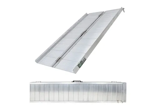 TRUTZHOLM Rollstuhlrampe klappbar 152 cm - Rampen für Rollstühle & Scooter, klappbare Aluminiumrampe mit einer Traglast von 272 kg, ideal zum Überwinden von Treppen und zum Beladen von Fahrzeugen.