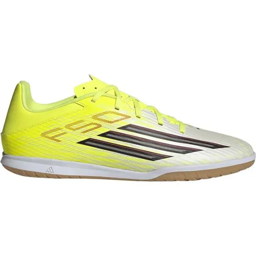 adidas Unisex F50 Club Hallenfußballschuhe - Bequeme Hallenschuhe mit regulärer Passform, ideal für Indoor-Spiele. Das Obermaterial aus Synthetik und Textil sorgt für hohen Tragekomfort.