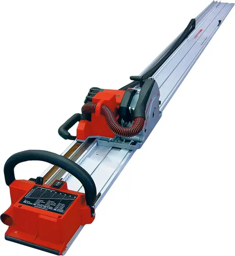 Mafell Platten-Sägesystem PSS 3100 SE - Handkreissägen mit Nachsetzanschlag für Plattenformate über 3100 mm. Ideal für Eintauchschnitte und bietet wesentliche Vorteile gegenüber stationären Plattensägen.