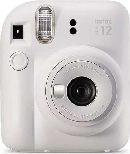 INSTAX Mini 12 Sofortbildkamera Clay-White - Automatische Belichtung, integrierter Selfiespiegel und Nahaufnahme-Modus für perfekte Sofortbilder