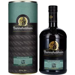 Bunnahabhain Stiùireadair Single Malt Whisky - 0.7 l - Whisky mit un-chillfiltertem bernsteingoldenen Farbton, vollmundigem Geschmack von getrockneten Früchten und cremigem Karamell, ideal für Genießer.