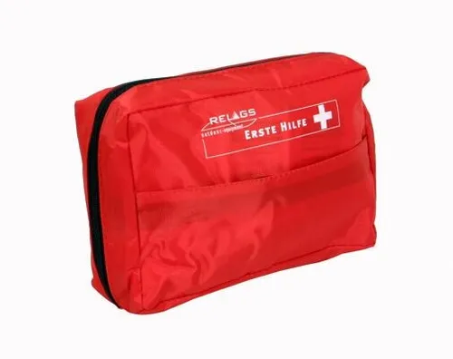 BasicNature Fernreise Erste-Hilfe-Set - Ideal für Reisen, Sport und Zuhause: Das kompakte Erste-Hilfe-Set in einer praktischen Nylontasche bietet alles für die schnelle Erstversorgung. Perfekt für unterwegs und immer griffbereit.
