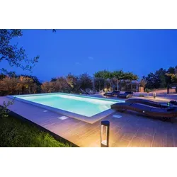 Schwimmbecken-Set Styroporstein 600x300x150 cm - Swimmingpools: Verwandeln Sie Ihren Garten in ein Wohlfühlparadies mit diesem winterfesten Schwimmbecken-Set, das eine stimmungsvolle LED-Beleuchtung bietet und Platz für ca. 19.800 Liter Wasser bietet.
