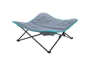Trixie Camping-Bett - Faltbares Hundebett 88 × 32 × 88 cm - Hundebett für Outdoor-Aktivitäten, faltbar und mit stabilem Metallrahmen. Ideal für Reisen oder entspannte Tage im Garten, inklusive Transportbeutel und abnehmbarer, waschbarer Bezug.