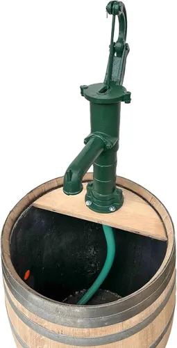 Temesso Regenfasspumpe Handschwengelpumpe groß grün - Wasserpumpen, ideal für die Gartenbewässerung mit einfachem Schwengelbetrieb und integriertem Filterkorb für sauberes Wasser.
