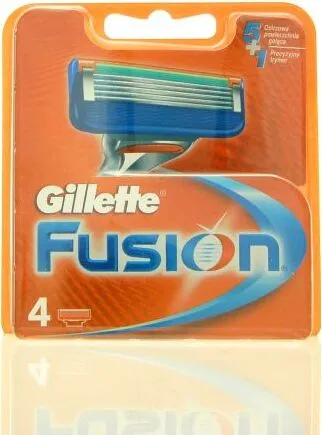 Gillette Fusion5 Rasierklingen 4 St. - Nassrasierer, 4 Ersatzklingen für Herren, garantieren eine perfekte und glatte Rasur, erfrischen die Haut und minimieren Hautreizungen.