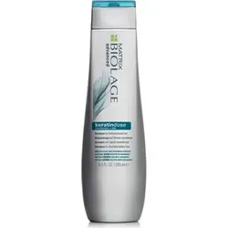 Matrix Biolage Keratindose Shampoo 250 ml – Wiederaufbau für geschädigtes Haar - Mildes Shampoo für überbehandeltes Haar, das mit Pro-Keratin und Seide die Haarstruktur stärkt und Feuchtigkeit spendet. Ideal für geschädigtes Haar, schützt vor Haarbruch und sorgt für glänzendes, geschmeidiges Haar.