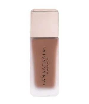 ANASTASIA Beverly Hills Impeccable Blurring Second Skin Matte Foundation - Shade 23 - Make-up: Samtig-matte Foundation mit mittlerer bis voller Deckkraft, optimiert das Hautbild bis zu 12 Stunden und sorgt für ein glattes, makelloses Finish.