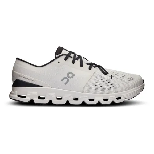 ON Herren Workoutschuhe Cloud X 4 - Laufschuhe für HIIT und intensives Training, extrem flexibel und bequem für müheloses Workout.