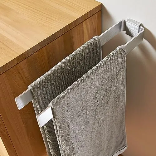 Designfabrik Hamburg Doppelhandtuchhalter 42 cm - Handtuchstangen aus rostfreiem, kratzfestem Material, ideal für Bad & Küche. Mit zwei stabilen Armen bietet er praktischen Stauraum und modernes Design.