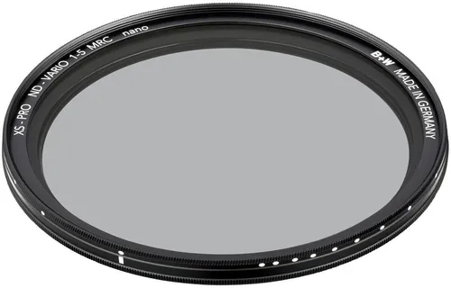 B+W XS-Pro Digital Graufilter Vario MRC nano 67 - Kamera-Filter für flexible Lichtkontrolle, ermöglicht kreative Langzeitbelichtungen ohne ständiges Filterwechseln.
