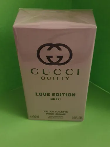 Gucci Guilty pour Homme Love Edition MMXXI Eau de Toilette Spray 50 ml - Herren Parfum mit einer verführerischen Duftkomposition, die Leidenschaft und Stil verkörpert - ideal für besondere Anlässe.