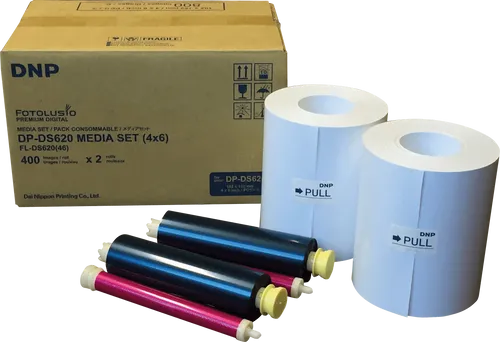 DNP 212624 - Media Kit 10x15 cm - Kopier- und Druckerpapier für den Fotodrucker DNP DS-620, ideal für 800 Ausdrucke in 10x15 cm, inklusive 2 Rollen Fotopapier und 2 Farbbändern.