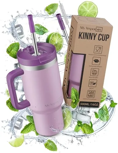 My Vesperbox Kinny Cup – Edelstahl Thermobecher mit Henkel & Strohhalm - Doppelwandiger Edelstahl-Thermobecher für heiße und kalte Getränke. Hält bis zu 12 Stunden heiß und 24 Stunden kalt. BPA-frei, auslaufsicher und spülmaschinenfest – ideal für unterwegs!
