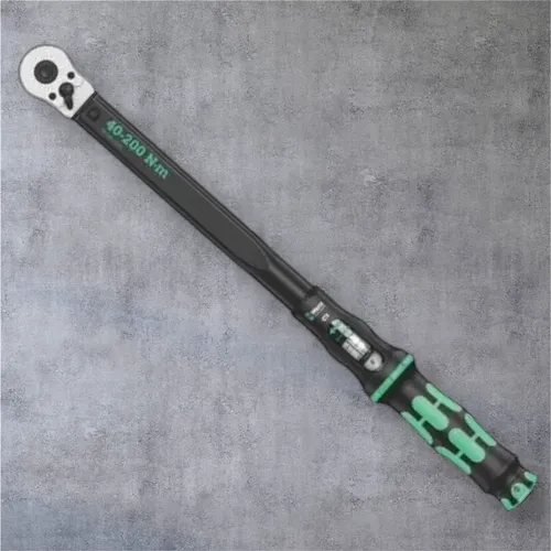 Wera Click-Torque C 3 Drehmomentschlüssel 1/2 Zoll 40-200 Nm - Drehmomentschlüssel mit präziser Anzeige und 2-Komponenten-Griff, ideal für präzises Anziehen in Werkstätten und beim Heimwerken.