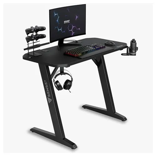 SENSE7 Schreibtisch Nomad Classic, Gaming Tisch 120x60, PC Tisch mit Kopfhörerhaken, Getränkehalter, Controller Halter, Gaming Computertisch mit Kohlefaseroberfläche, Ergonomischer Gaming Desk