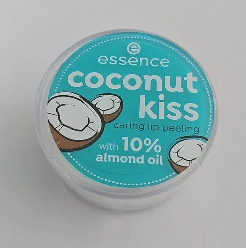 Essence coconut kiss caring lip peeling