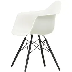 Vitra - Eames Plastic Armchair DAW (H 43 cm), Ahorn schwarz / weiß, Filzgleiter schwarz (Hartboden)