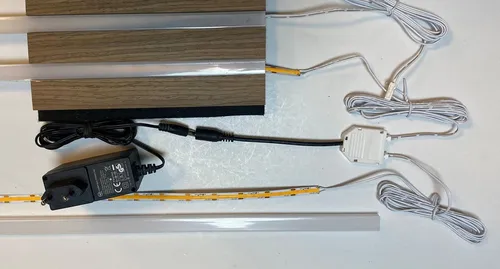 XENON LED Dekolicht 3452 LED Leuchte 3x50cm schwarz Kunststoff Schiene PINK + Netzteil, Xenon / Pink