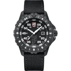Luminox Quarzuhr Pilotenuhr F-117 Nighthawk x Skunk Works - Schweizer Uhren, wasserdicht bis 20 bar und mit Saphirglas für höchste Robustheit – perfekt für Abenteuer und Alltag.